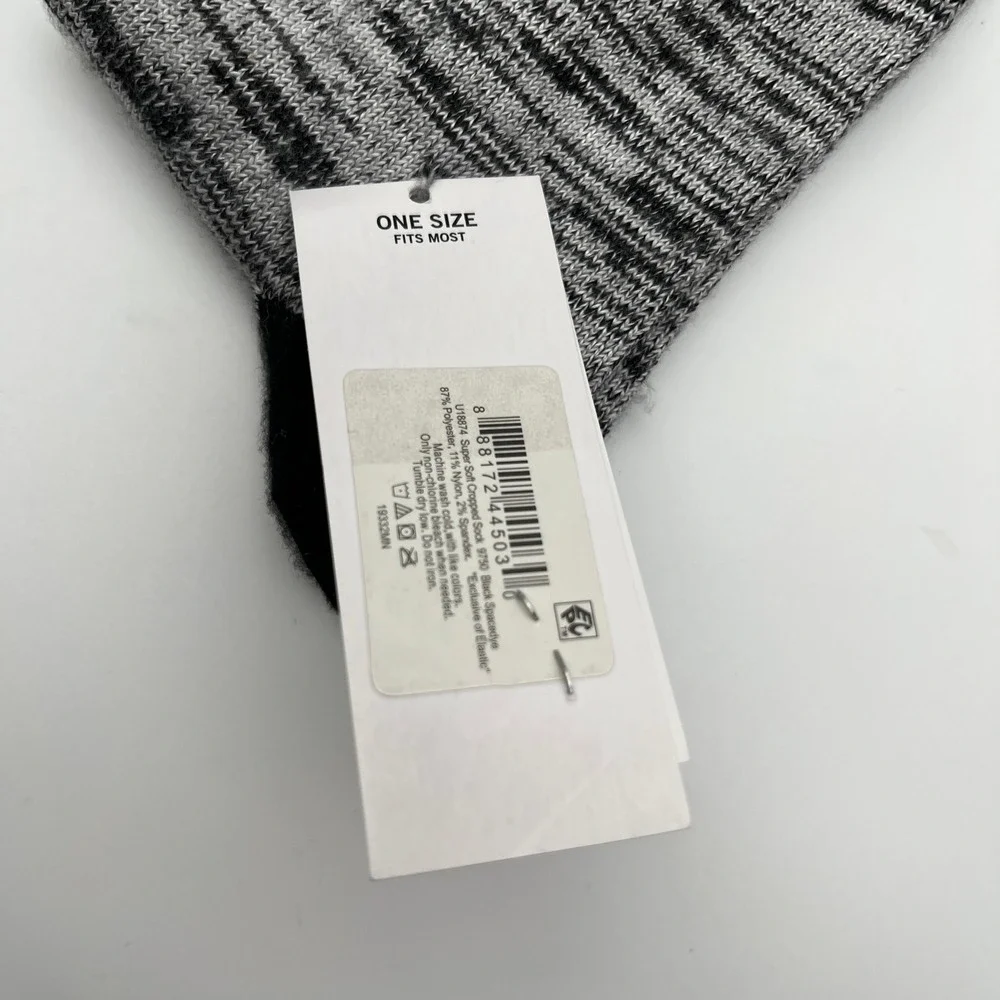 HUE Cropped Sock Women One Size Black Spacedye Supersoft U18874 Knit Ankle Sock